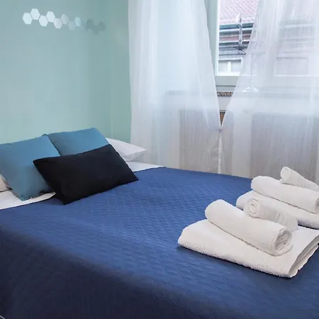 H7 Attico Blu Quadrilatero Romano Pochi Passi Dal Museo Egizio 토리노