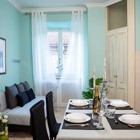 H7 Attico Blu Quadrilatero Romano Pochi Passi Dal Museo Egizio 아파트 토리노